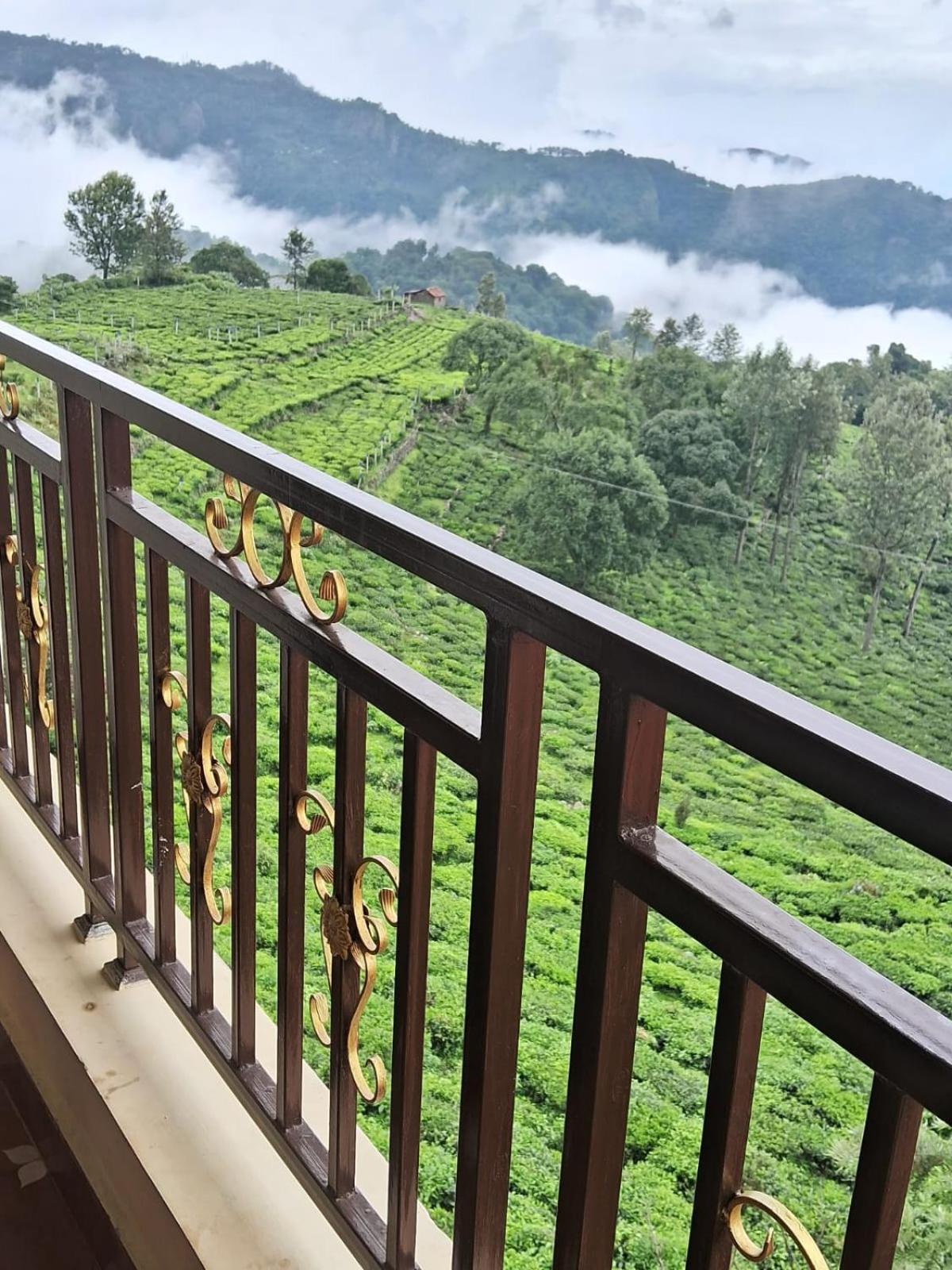 The Royale Ridge Hotel โกตากิริ ภายนอก รูปภาพ