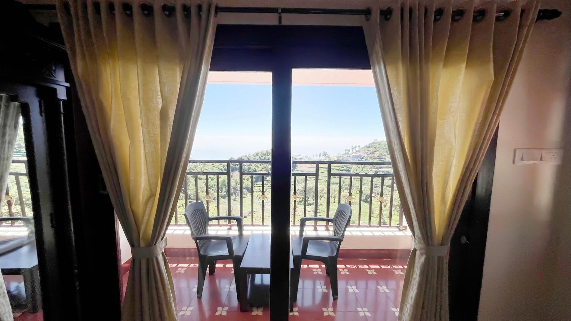 The Royale Ridge Hotel โกตากิริ ภายนอก รูปภาพ